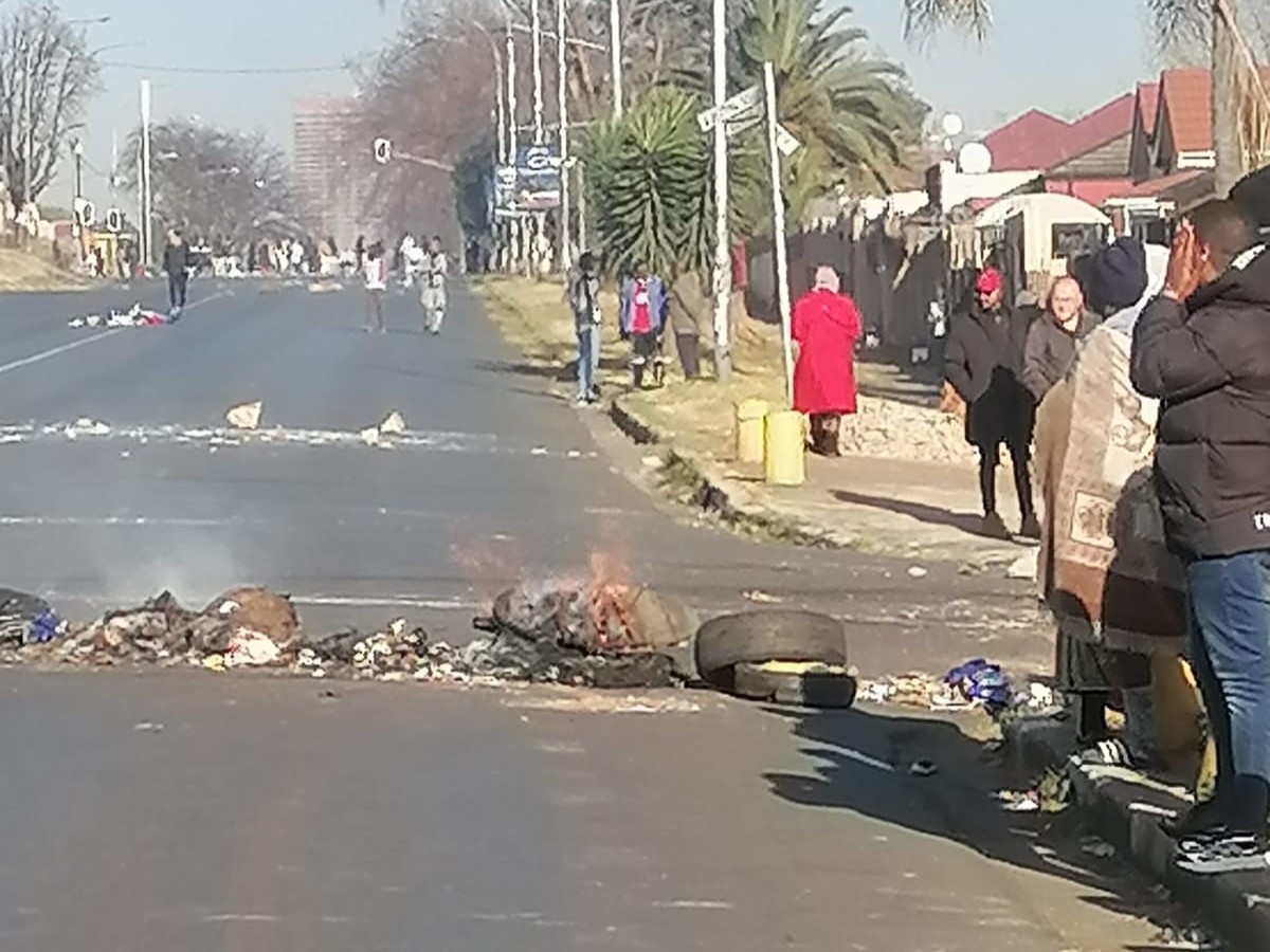 Service Delivery Protests: JMPD Warns Of Traffic Disruptions In ...
